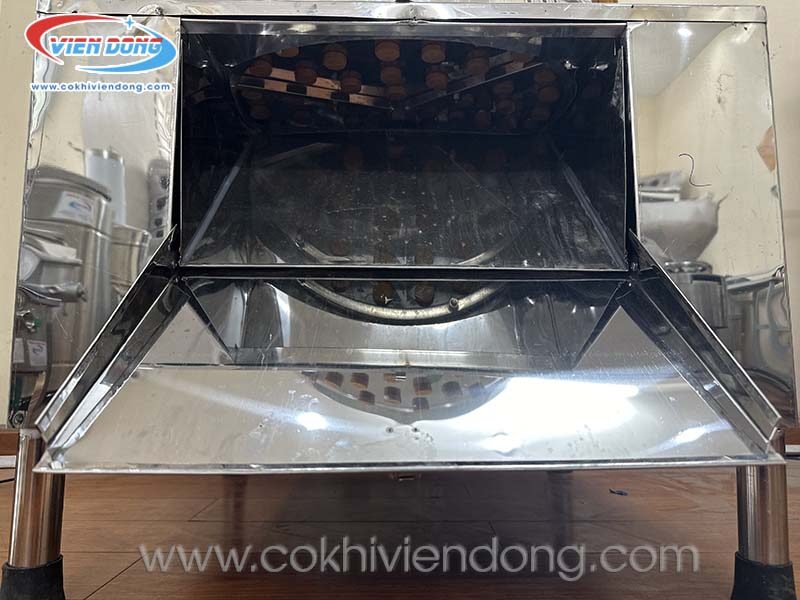 Gà Lông Thép - Đặc Điểm Nổi Bật và Cách Nuôi Chăm Sóc Hiệu Quả